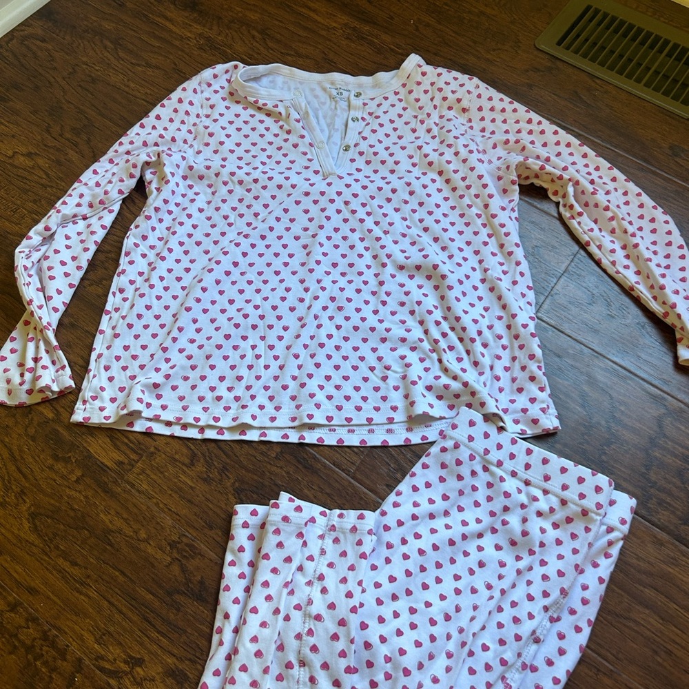 Roller Rabbit pink hearts PJ set size XS women’s originally $138 selling for $65